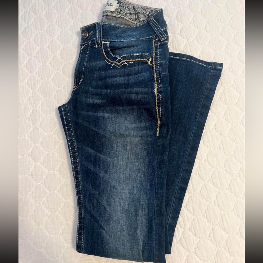 Boot cut jeans